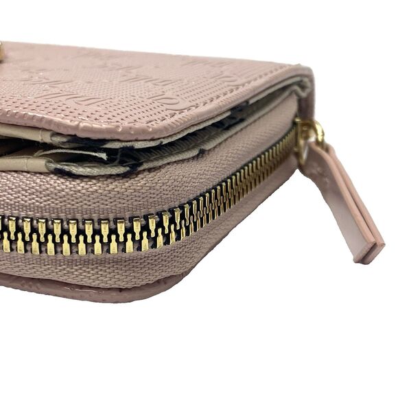 Juicy Couture Pink Zip Around Wallet Heart Charm Small Patent Logo Embossed Y2K - Picture 12 of 15